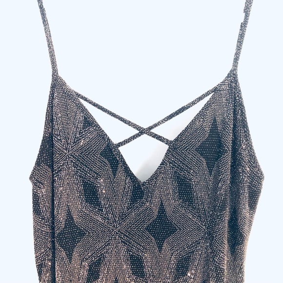 Gold glittery eclipse dress - Picture 2 of 4